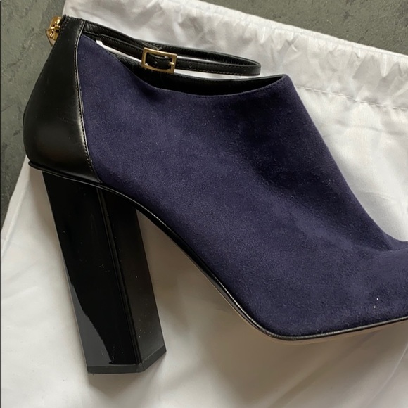 Stunning Jimmy Choo ankle booties - Picture 2 of 5